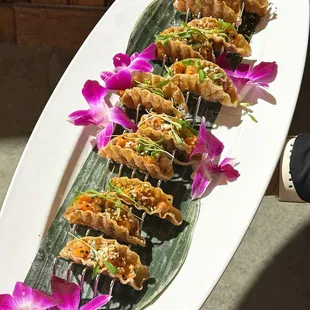 Salmon poke tacos