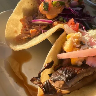 Veggie taco and shredded chicken taco