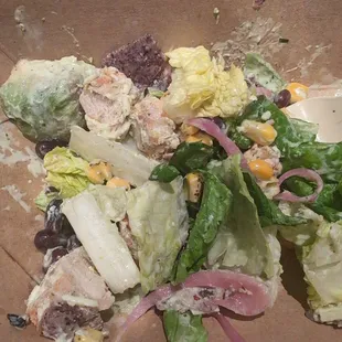 What they call a Salad it&apos;s very sad!!!!