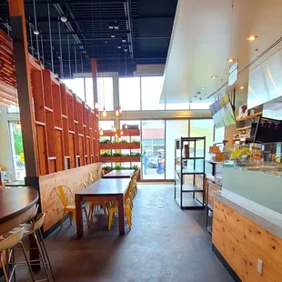 Ordering and cook area