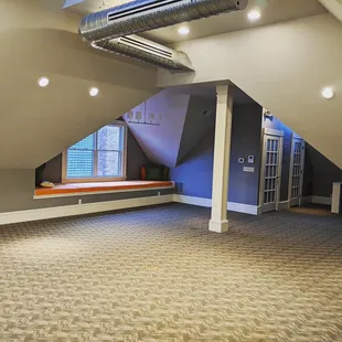 Attic/Loft