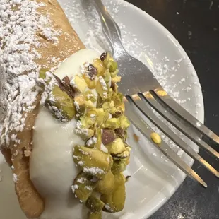 Plain Shell Cannoli