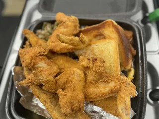 Dawns Fish And Chicken