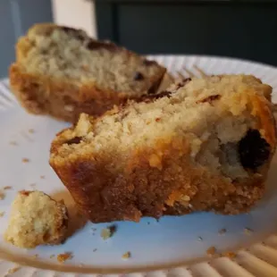 Vegan muffin ($2.50). Delicious &amp; moist.