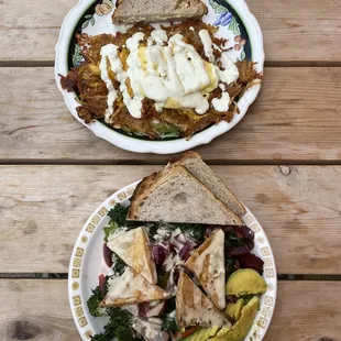 top: non-vegan breakfast hash bottom: vegan kale/tofu breakfast