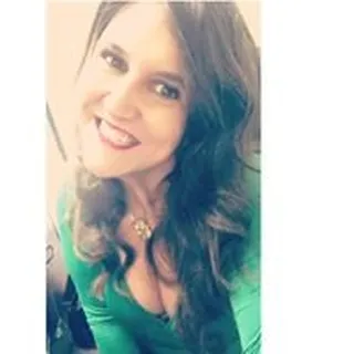Amber E.