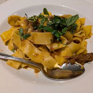 @endoedibles on Instagram 09/14/24
 
 Short Rib Ragout - Short Rib Ragout cooked in Burgundy Wine Sauce, Handmade Pappardelle