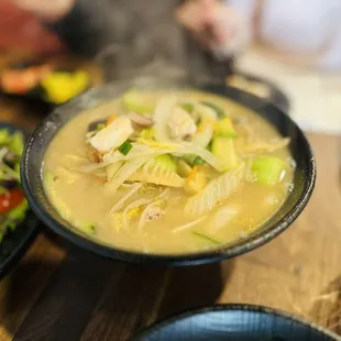 Baek Jjamppong (white seafood noodle soup) delicious!!