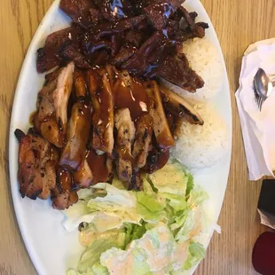 Chicken/beef teriyaki combo