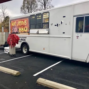 a food truck parked in a parking lot