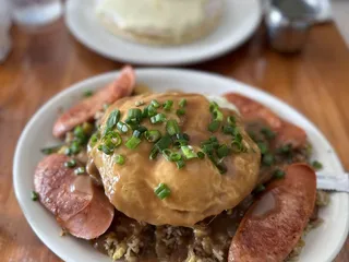 Moke’s Bread And Breakfast