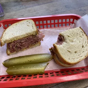 Corn Beef Sandwich