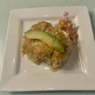 Crab cake appetizer (came with two large cakes!)
