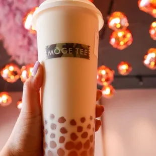Rose Bubble Milk Tea @tiffhuangry