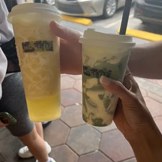 Fresh Pineapple Tea 满杯凤梨