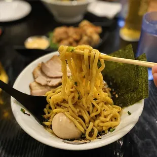 Deluxe Mazemen