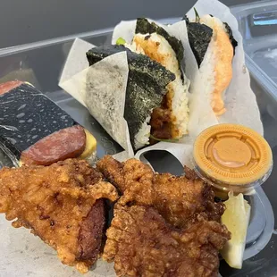 3 Onigiri combo, Spam Musubi, Pork Belly and Mentaiko (MUST TRY) Onigiris.