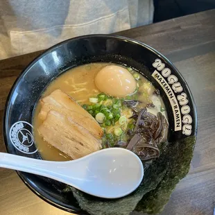 Assari Tonkotsu