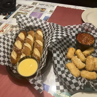 Pretzels and mac and cheese bites