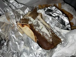Ladeda Fish, Chicken & Gyro