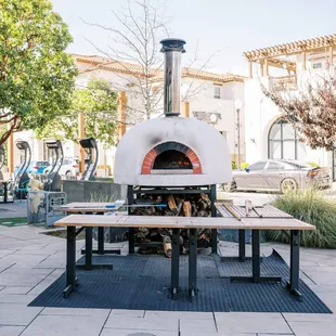 Outdoor Woodfire Oven