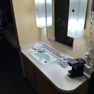 We thought there was a Keurig here but it's just the standard coffee pod machine.