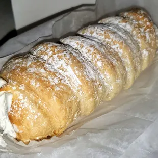 Giant cream filled Lady Lock