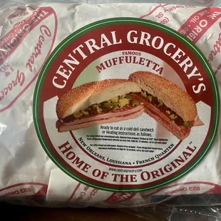 Got my muffuletta!
