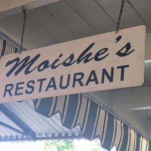 Moishe's Restaurant