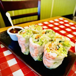 Oh so delicious fresh rolls with shrimp