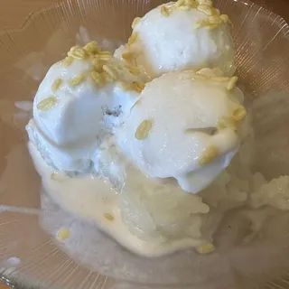 Baked Sticky Rice with Coconut Ice Cream