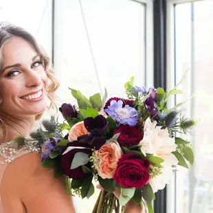 Bride with luxury KP bouquet in The Gallery event Space in Kansas City MO