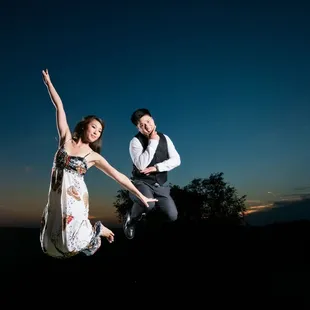 engagement session graceful jump in Kansas City MO