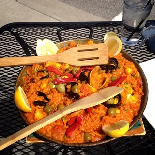 Paella De Mariscos (seafoood)
