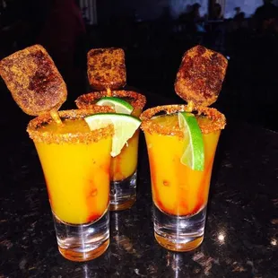 Mini mangoneadas shoots