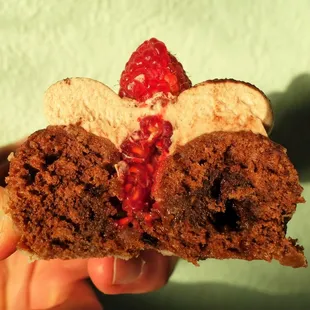 09/22/18 Mojo Monkey Donuts: Raspberry Tres Leches Cake Donut (interior)