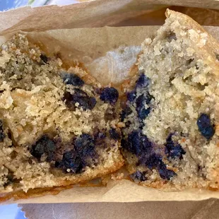 Blueberry muffin - GF, lot of fruit but just OK