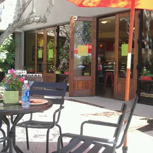 The patio at mojo is a perfect spot to enjoy the morning with a breakfast burrito, or smoothie.