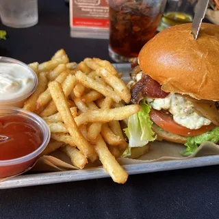 Cajun Bacon Blue Burger