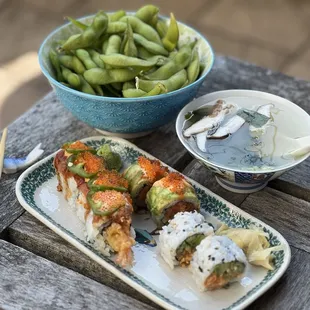 Edamame appetizer, Fantastic Roll, Tuna Fans, Spicy Salmon Maki, Miso Soup