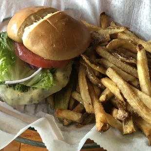 Classic 1/2 lb burger with cheese (Swiss) &amp; fresh hand cut fries