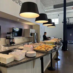 sushi and sashimi, interior