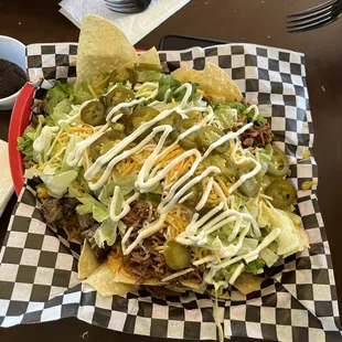 Full order nachos.