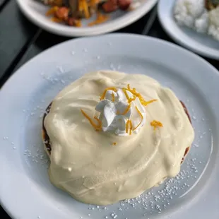 Short stack Lilikoi pancakes (2pcs) -- must get!