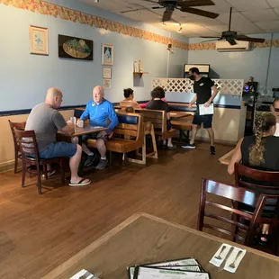First thing in the morning and all tables filled.