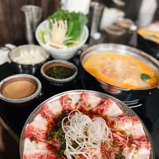 spicy pork bone broth, toro fatty belly (ig @fanaticdiner)