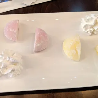 Mango Mochi (V)