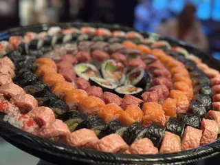 Jimmy Wan's Restaurant & Lounge