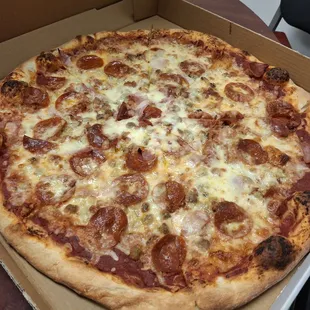 Meat lover's pizza