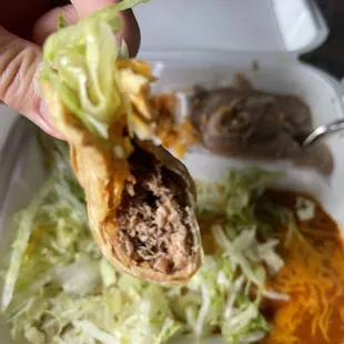 Plenty of beef in taco. Very good and juicy.